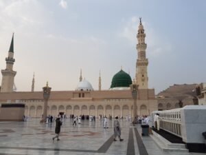 7 Incredible Madinah Must Visit Places for a Perfect Umrah Trip