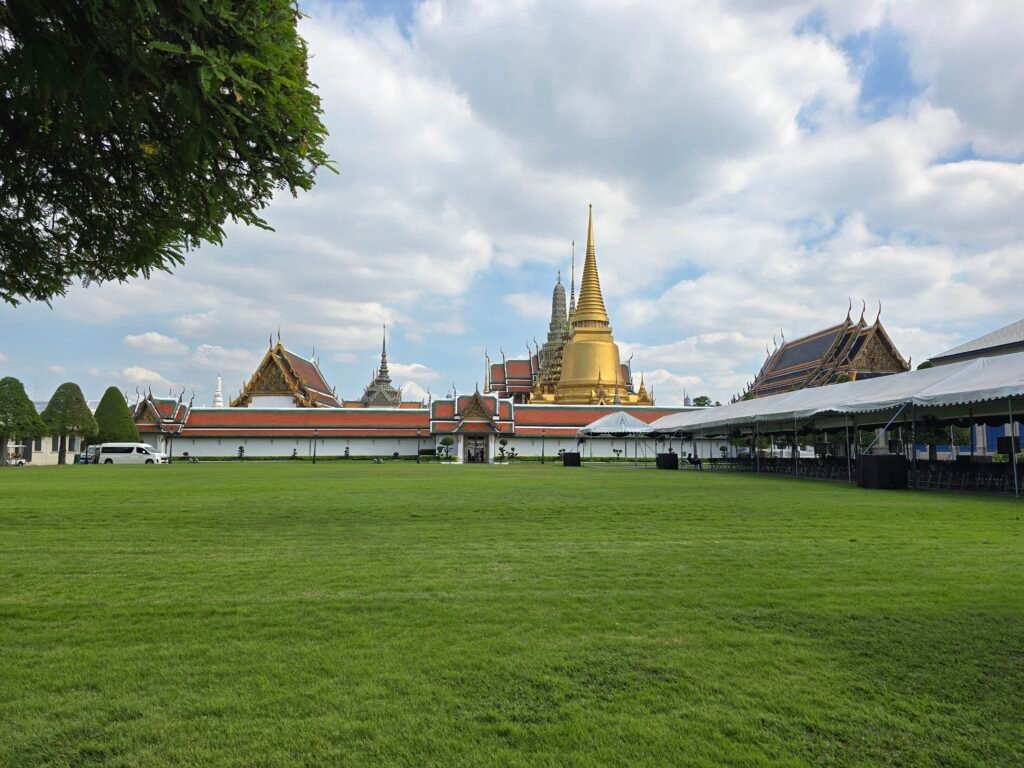 halal food spots in bangkok