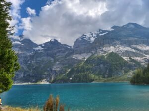 3 Magical Reasons Oeschinensee Hike Will Absolutely Steal Your Heart